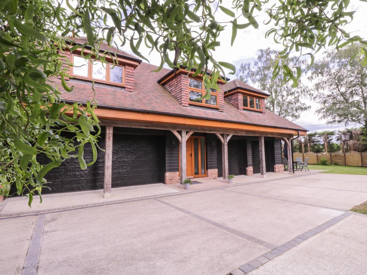 The Barn At Mulberry Lodge Maidstone Buitenkant foto